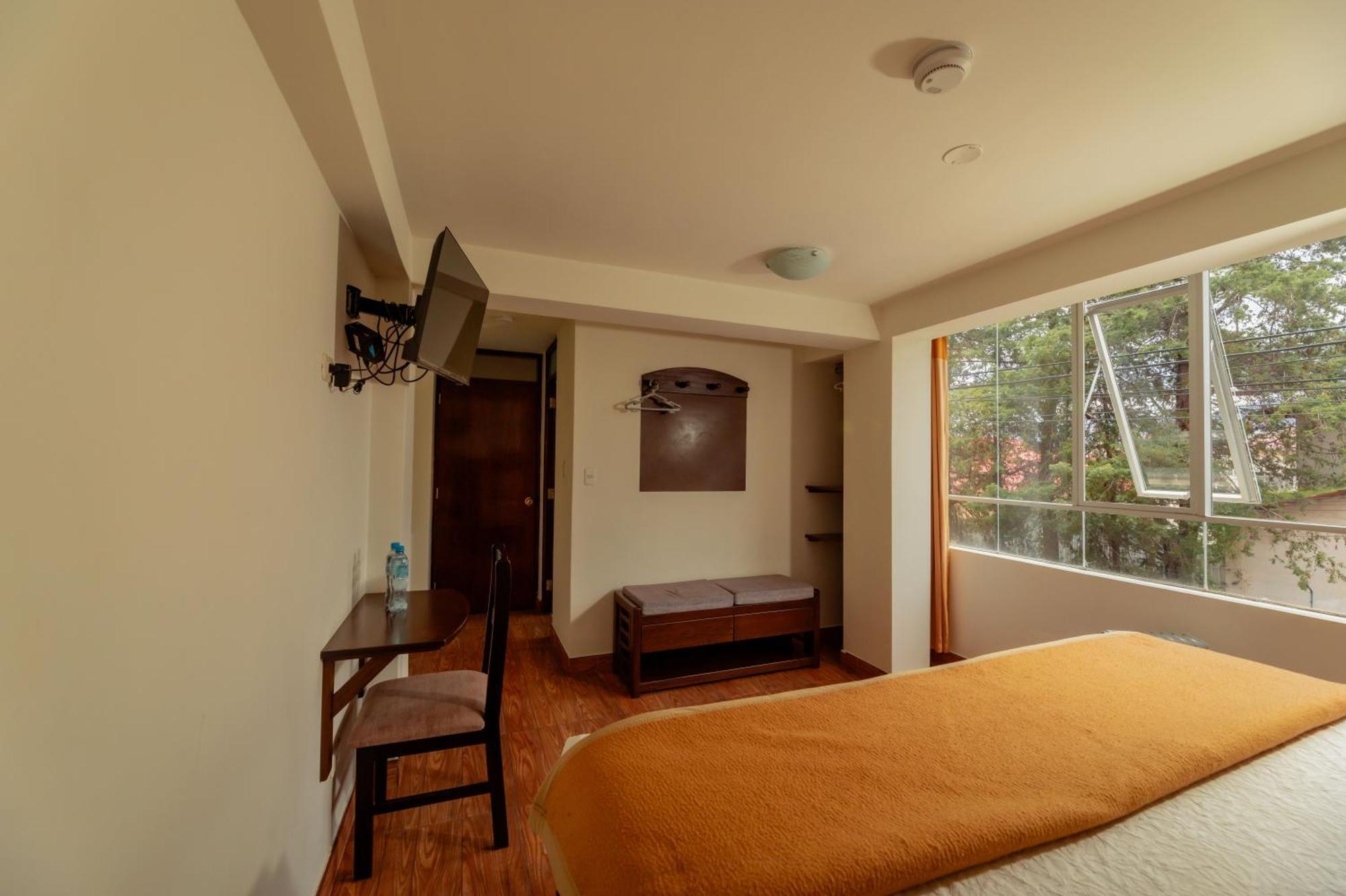 Dreams Boutique Hotel 3*